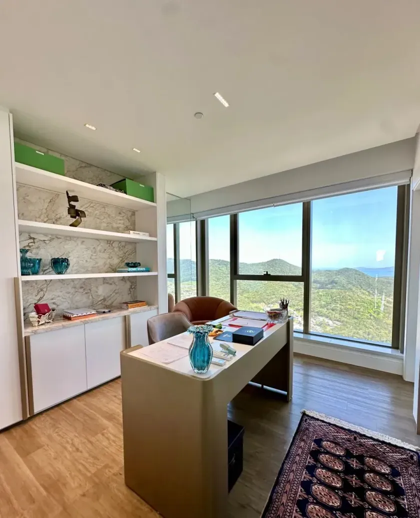 Apartamento quadra mar com 5 dormitórios sendo 4 suítes e 3 vagas de garagem em Balneário Camboriú — foto 16