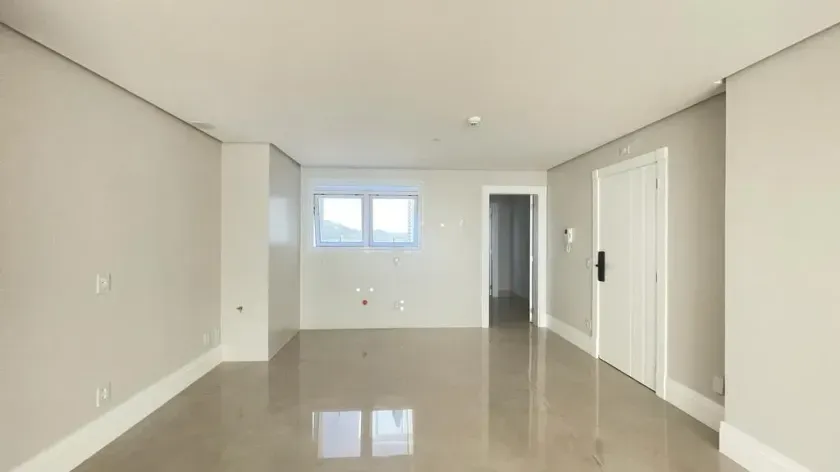 Apartamento Frente Mar com 4 suítes e 3 vagas de garagem em Balneário Camboriú — foto 5