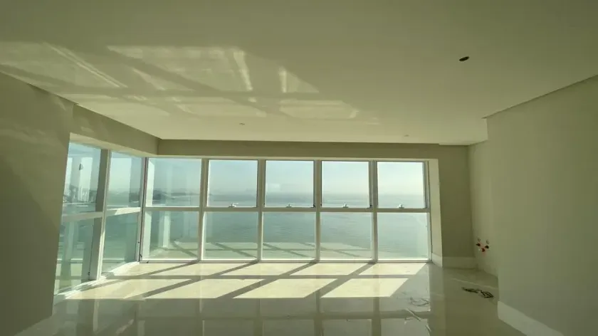 Apartamento Frente Mar com 4 suítes e 3 vagas de garagem em Balneário Camboriú — foto 19