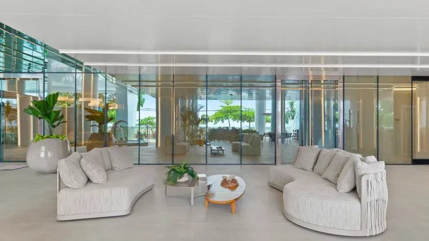 Apartamento Frente Mar com 4 suítes e 3 vagas de garagem em Balneário Camboriú — foto 32