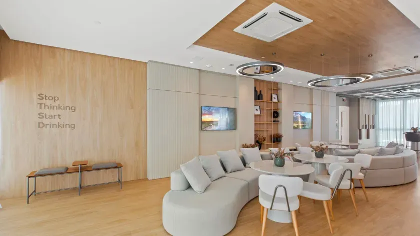 Apartamento Frente Mar com 4 suítes e 3 vagas de garagem em Balneário Camboriú — foto 50