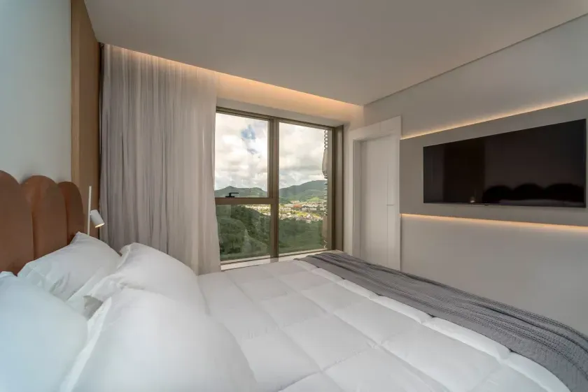 Apartamento com 4 suítes e 3 vagas de garagem em Balneário Camboriú/SC — foto 15
