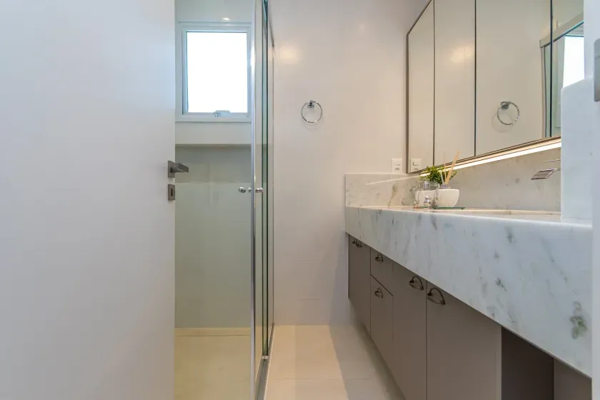 Apartamento com 4 dormitórios sendo 2 suítes e 2 vagas de garagem em Balneário Camboriú — foto 15