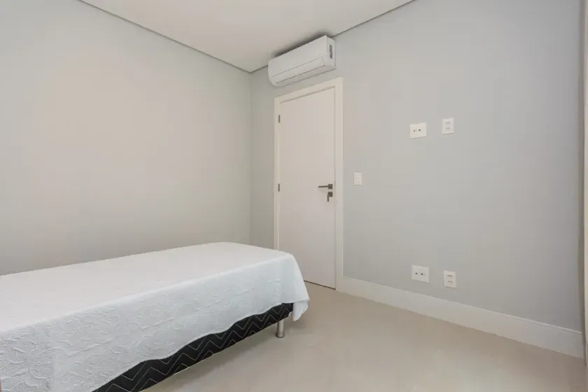 Apartamento com 4 dormitórios sendo 2 suítes e 2 vagas de garagem em Balneário Camboriú — foto 18