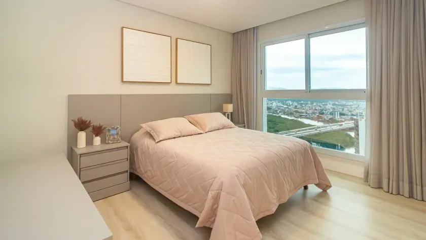 Apartamento frente mar mobiliado com 4 suítes e 5 vagas de garagem em Balneário Camboriú — foto 21