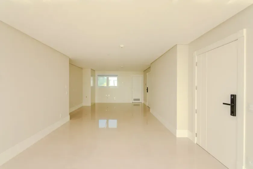 Apartamento com 3 suítes e 3 vagas de garagem em Balneário Camboriú — foto 8