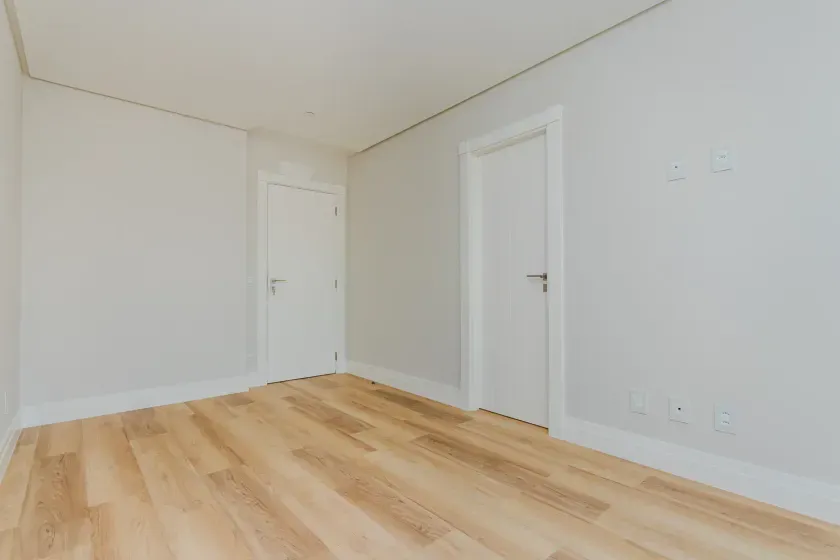 Apartamento com 4 dormitórios sendo 2 suítes e 4 vagas de garagem em Balneário Camboriú — foto 12