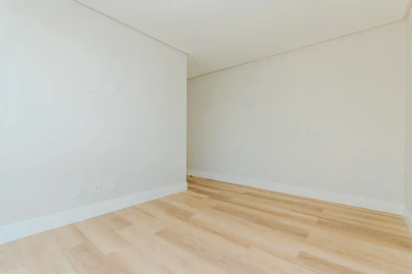 Apartamento com 4 dormitórios sendo 2 suítes e 4 vagas de garagem em Balneário Camboriú — foto 21