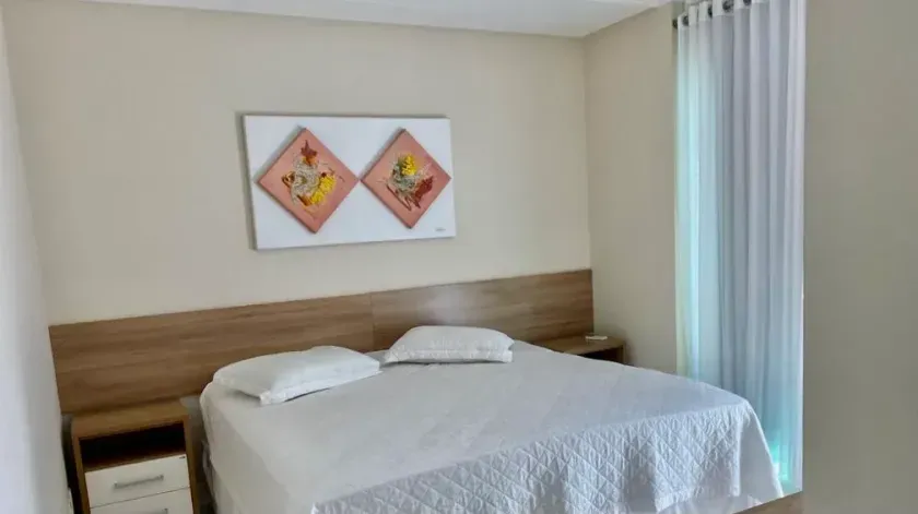 Apartamento mobiliado quadra mar com 3 suítes e 2 vagas de garagem em Balneário Camboriú — foto 43