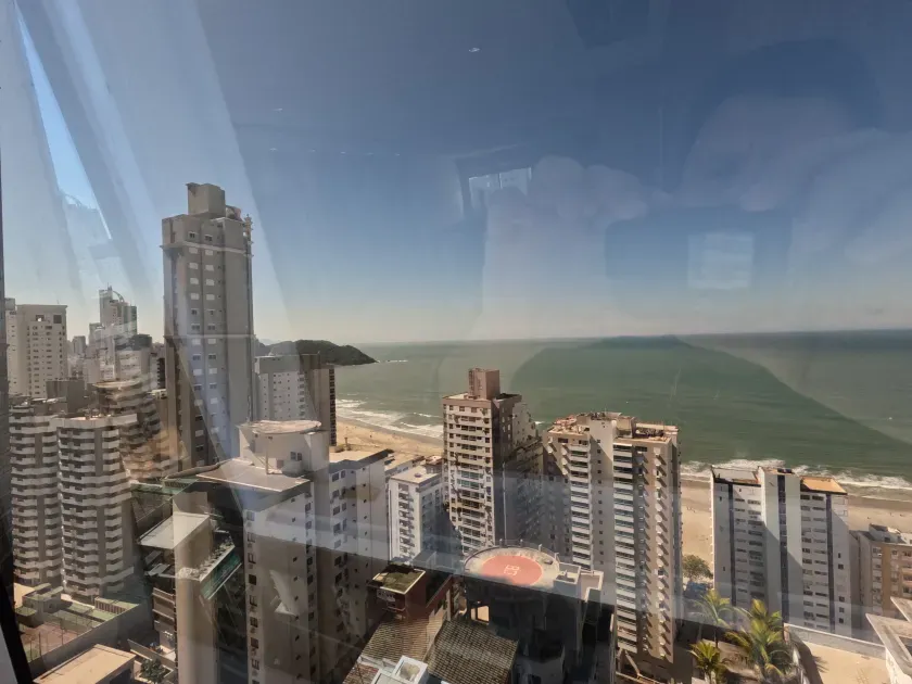 Apartamento vista mar com 4 suítes e 4 vagas de garagem em Balneário Camboriú/SC — foto 11