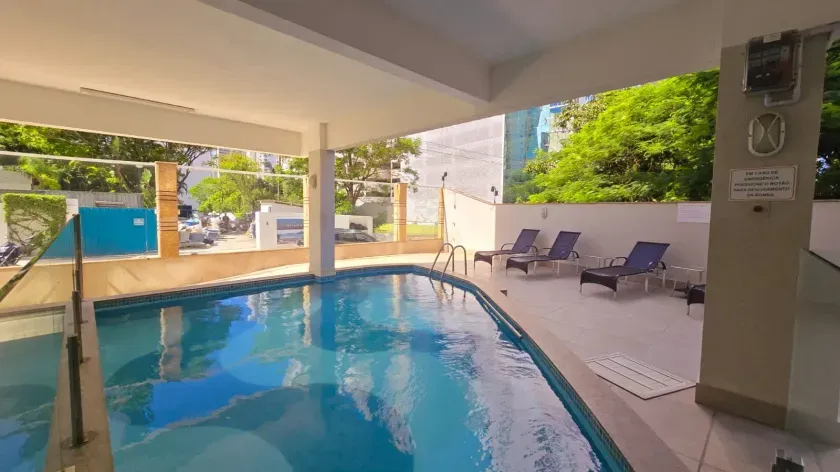 Apartamento quadra mar com 2 dormitórios sendo 1 suíte e 1 vaga em Balneário Camboriú/SC — foto 13