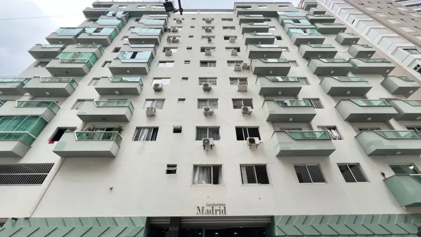 Apartamento mobiliado com 3 dormitórios 1 suíte e 1 vaga em Balneário Camboriú/SC — foto 30