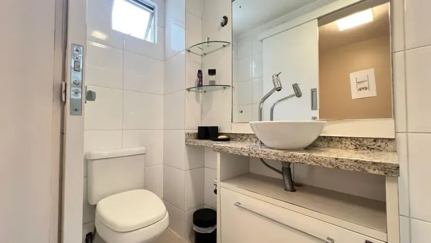 Apartamento mobiliado com 3 dormitórios 1 suíte e 1 vaga em Balneário Camboriú/SC — foto 17