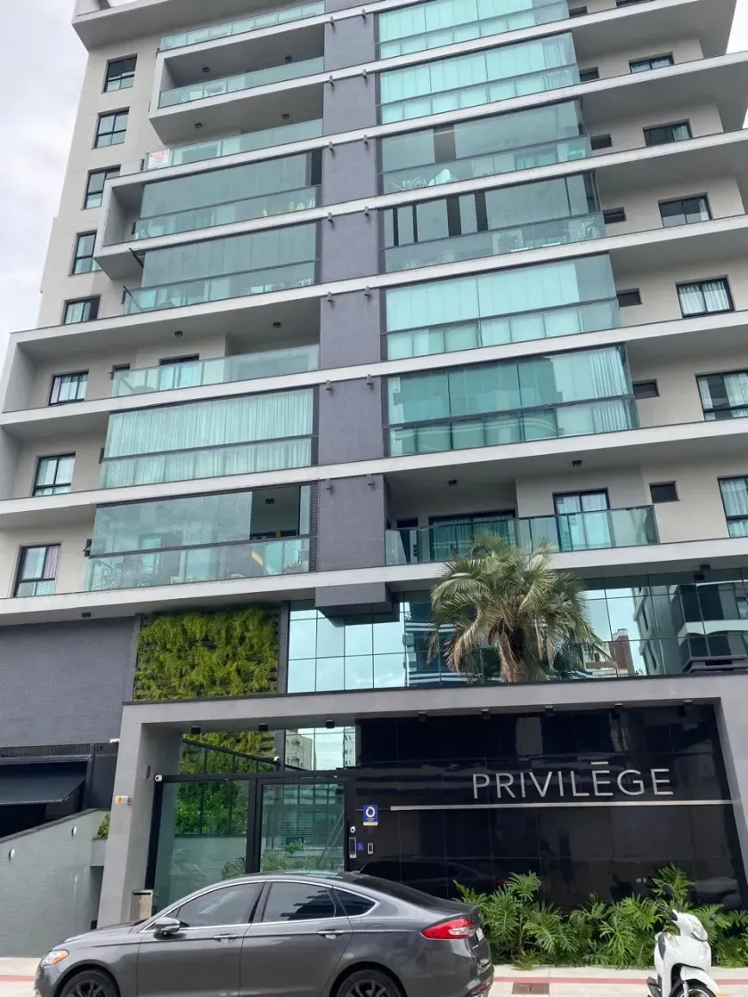 Apartamento com 1 suíte + 2 demi-suítes e 2 vagas de garagem na Praia Brava em Itajaí — foto 7