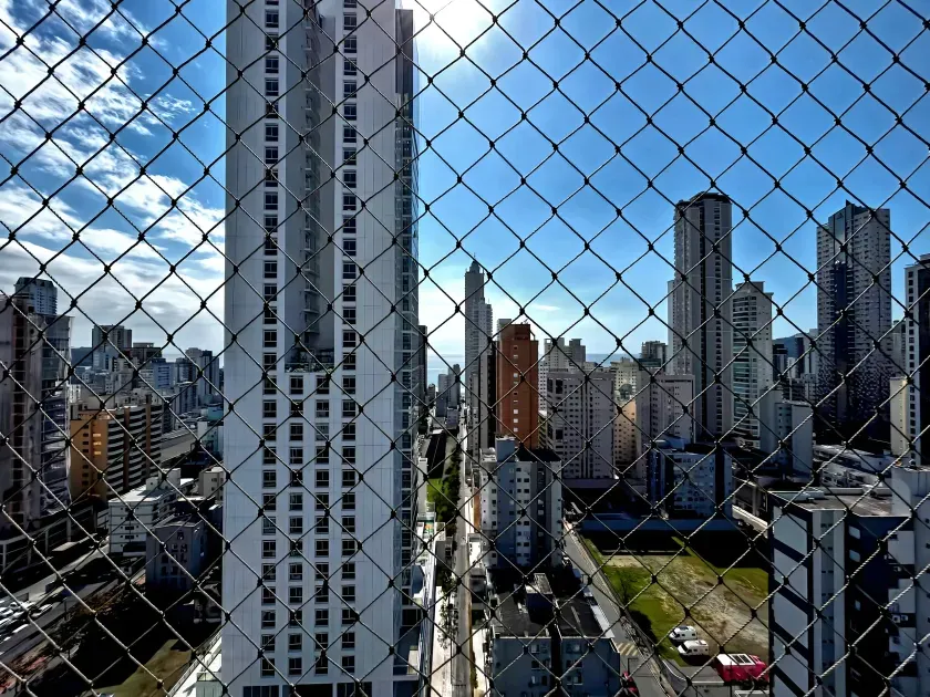 Apartamento vista mar com 3 suítes sendo 1 master e 3 vagas de garagem em Balneário Camboriú/SC — foto 25