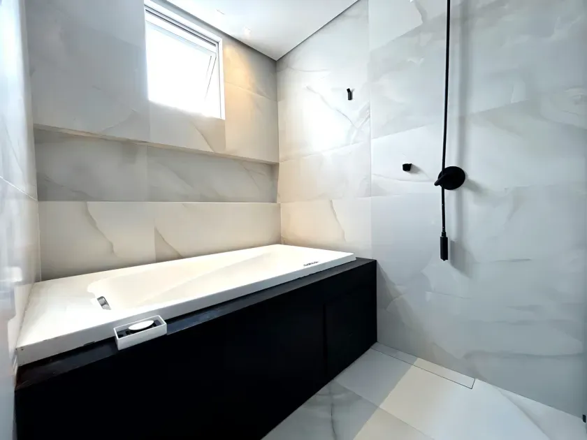 Apartamento vista mar com 3 suítes sendo 1 master e 3 vagas de garagem em Balneário Camboriú/SC — foto 22