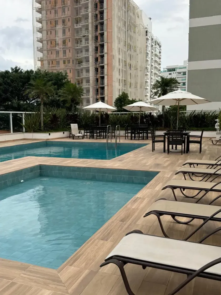 Apartamento mobiliado com 3 dormitórios sendo 1 suítes e 2 vagas de garagem em Itajaí/SC — foto 2