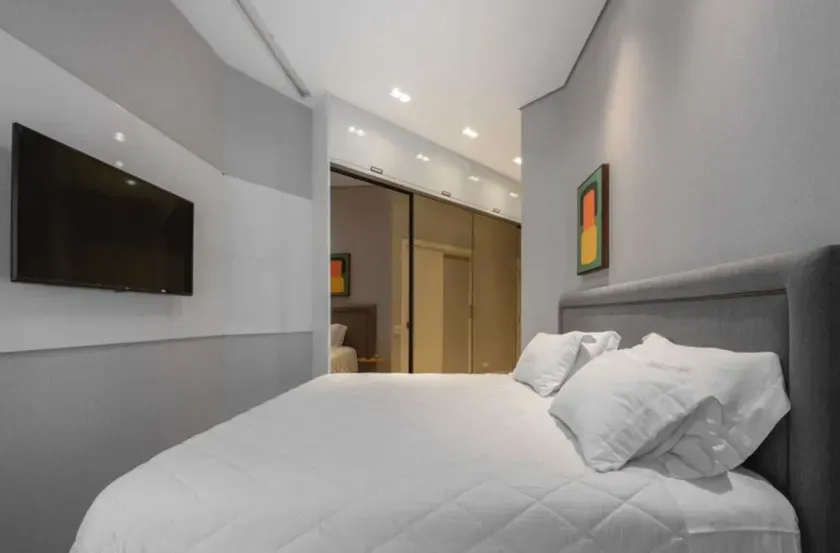 Apartamento diferenciado com 3 suítes e 3 vagas de garagem na Praia Brava em Itajaí — foto 3