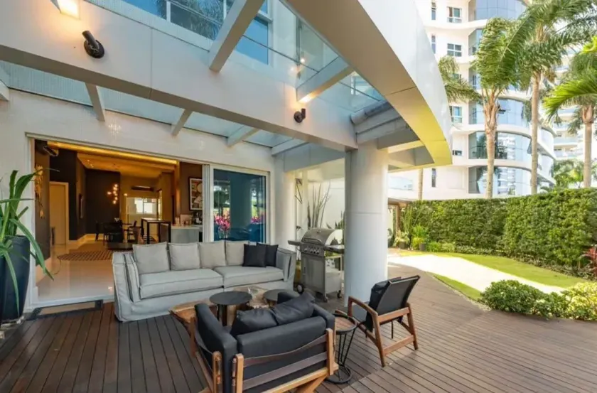 Apartamento diferenciado com 3 suítes e 3 vagas de garagem na Praia Brava em Itajaí — foto 29
