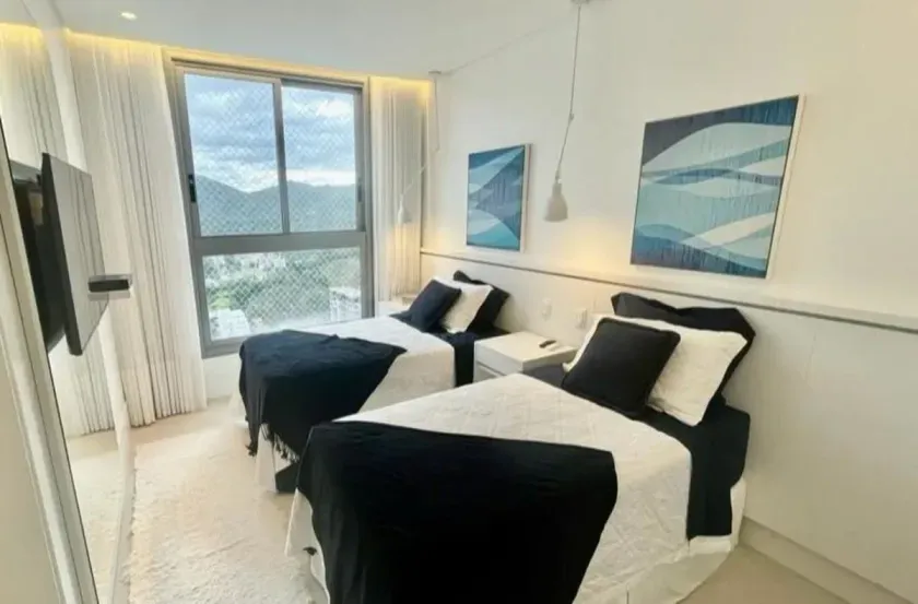 Apartamento frente mar mobiliado com 5 suítes e 4 vagas de garagem em Balneário Camboriú — foto 18