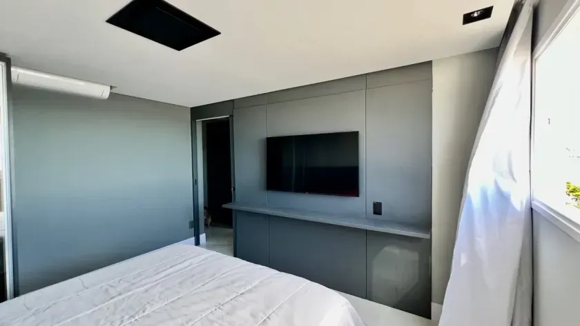 Apartamento frente mar mobiliado com 4 dormitórios sendo 2 suítes e 1 vaga em Balneário Camboriú — foto 7