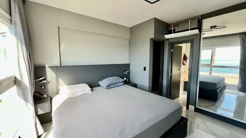 Apartamento frente mar mobiliado com 4 dormitórios sendo 2 suítes e 1 vaga em Balneário Camboriú — foto 9