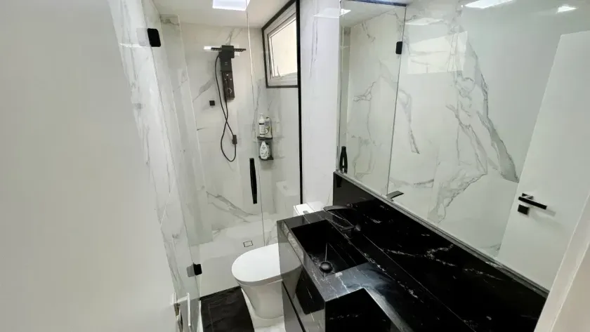 Apartamento frente mar mobiliado com 4 dormitórios sendo 2 suítes e 1 vaga em Balneário Camboriú — foto 15
