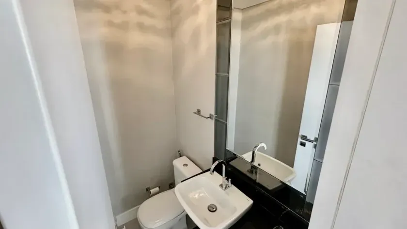 Apartamento mobiliado com 3 suítes e 2 vagas de garagem no Centro de Balneário Camboriú — foto 22