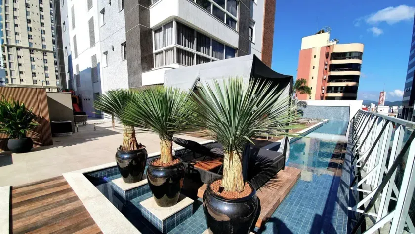 Apartamento mobiliado com 3 suítes e 2 vagas de garagem no Centro de Balneário Camboriú — foto 29
