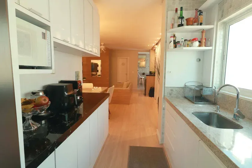 Apartamento de alto padrão mobiliado com 3 dormitórios 2 vagas em  Pioneiros -Balneário Camboriú/SC — foto 9