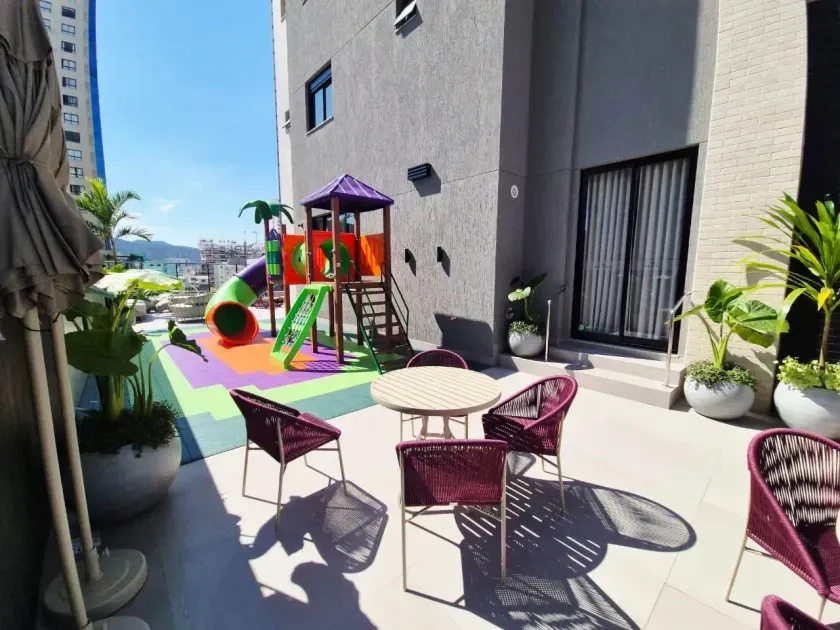 Apartamento com 3 suítes e 2 vagas de garagem em Balneário Camboriú/SC — foto 21