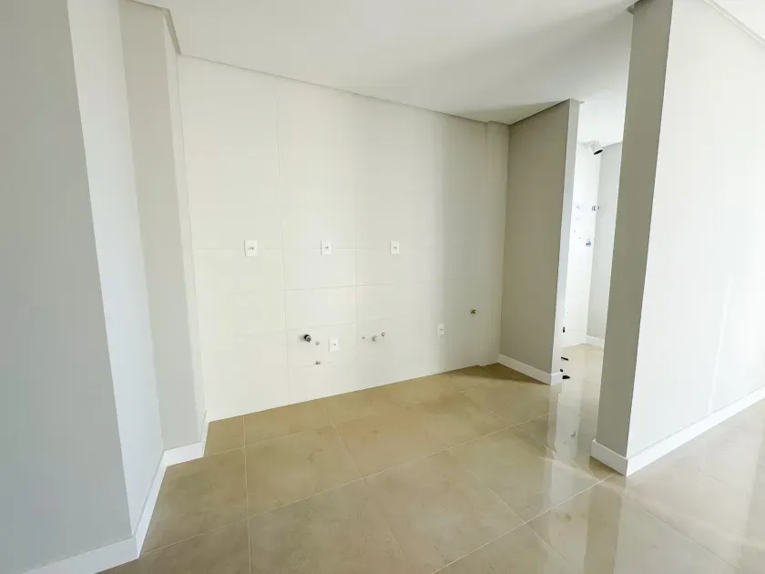 Apartamento com 2 dormitórios sendo 1 suíte e 1 vaga - Nações | Balneário Camboriú/SC — foto 6
