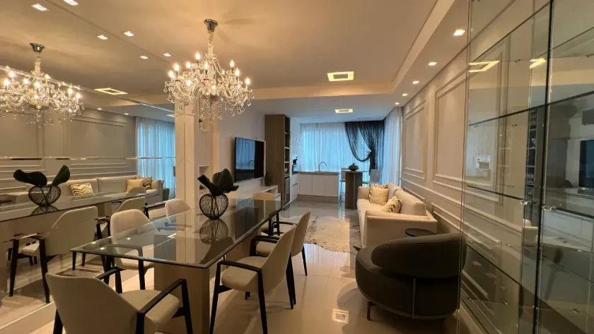 Apartamento mobiliado com 4 dormitórios sendo 2 suítes + 2 demi e 3 vagas em Balneário Camboriú/SC — foto 4
