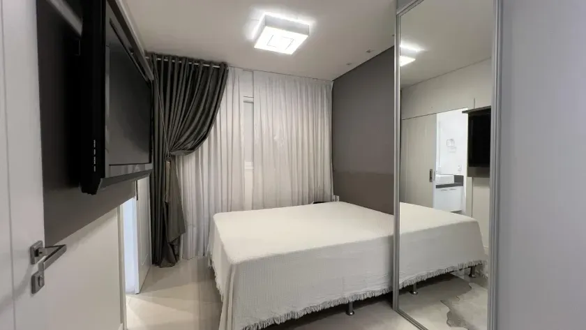 Apartamento mobiliado com 4 dormitórios sendo 2 suítes + 2 demi e 3 vagas em Balneário Camboriú/SC — foto 29