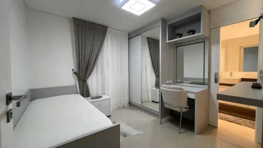 Apartamento mobiliado com 4 dormitórios sendo 2 suítes + 2 demi e 3 vagas em Balneário Camboriú/SC — foto 28