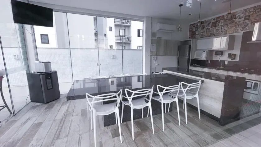 Apartamento mobiliado com 4 dormitórios sendo 2 suítes + 2 demi e 3 vagas em Balneário Camboriú/SC — foto 39