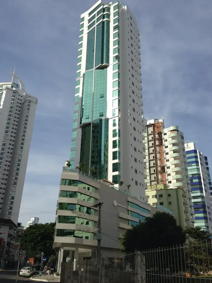 Apartamento no centro de BC com 3 suites e 2 vagas de garagem — foto 15