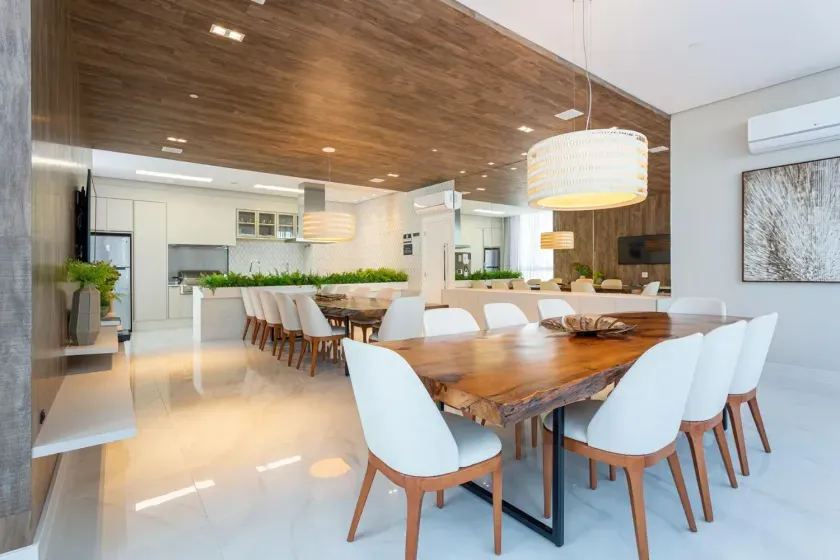 Apartamento quadra mar com 3 suítes e 3 vagas de garagem em Balneário Camboriú — foto 58