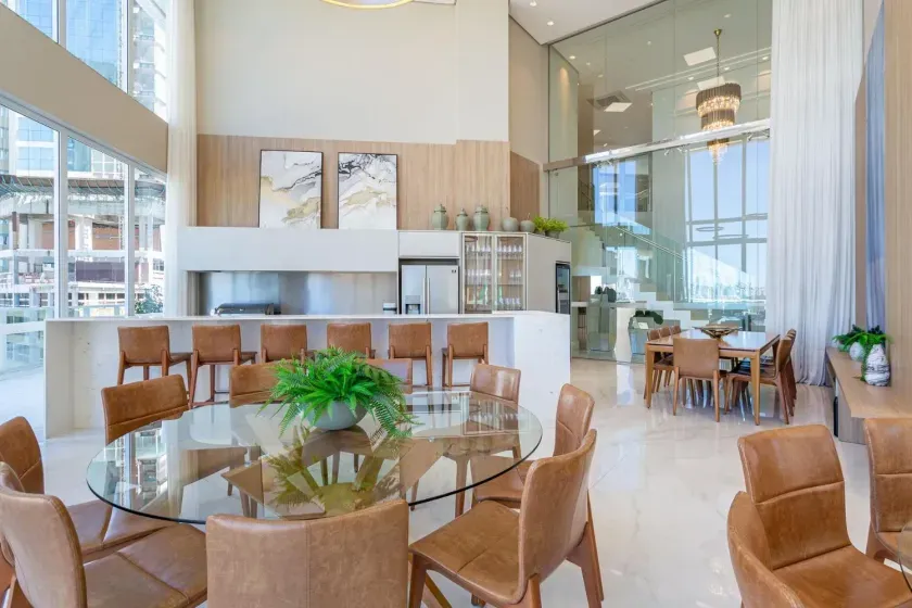 Apartamento quadra mar com 3 suítes e 3 vagas de garagem em Balneário Camboriú — foto 68