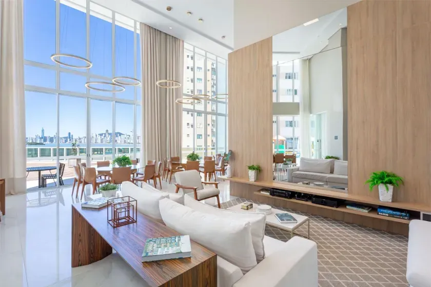 Apartamento quadra mar com 3 suítes e 3 vagas de garagem em Balneário Camboriú — foto 70