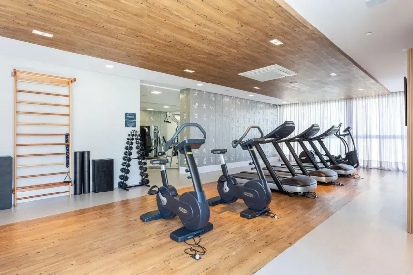 Apartamento quadra mar com 3 suítes e 3 vagas de garagem em Balneário Camboriú — foto 74