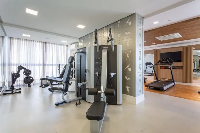 Apartamento quadra mar com 3 suítes e 3 vagas de garagem em Balneário Camboriú — foto 73