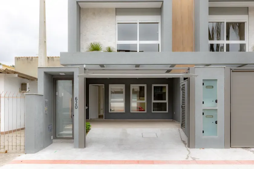 Sobrado Geminado novo! Com 4 suítes e 2 vagas de garagem no Centro em Balneário Camboriú - SC — foto 37
