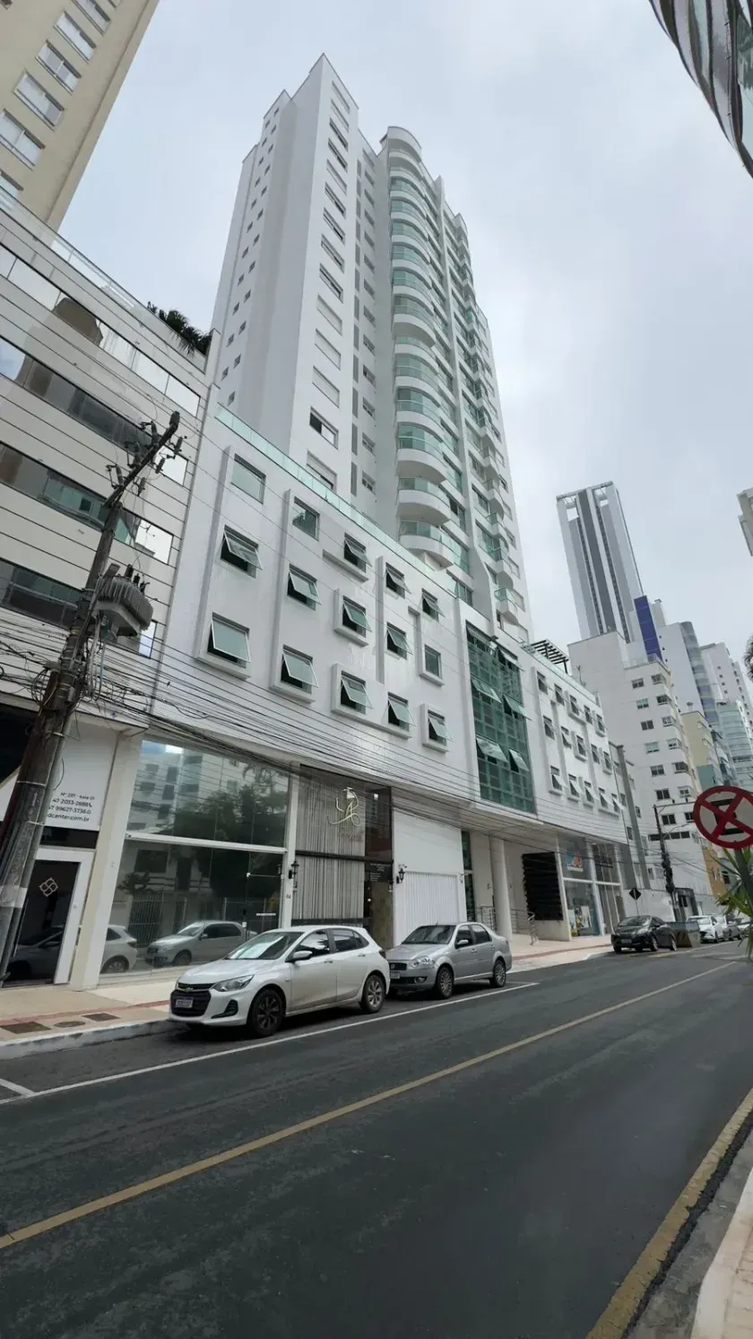 Apartamento com 3 suítes e 2 vagas de garagem em - Balneário Camboriú/SC — foto 25