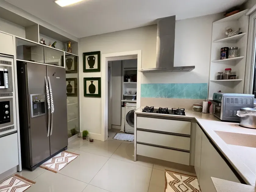 Apartamento alto padrão de 4 dormitórios proximo a Av. Central em BC — foto 9