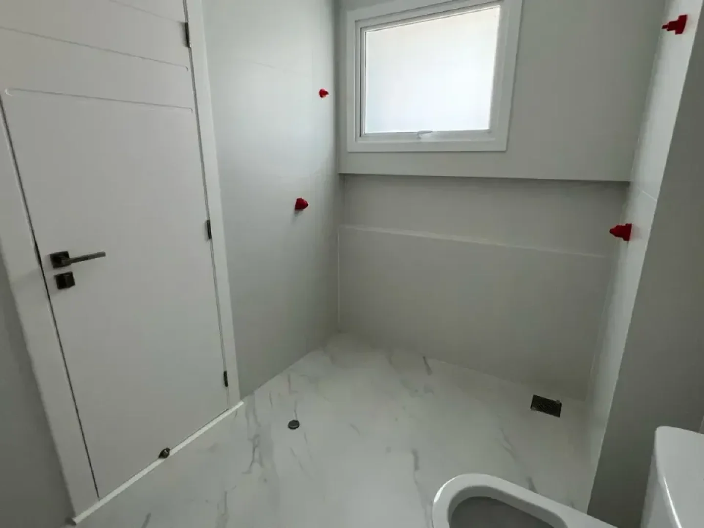 1727514094990
