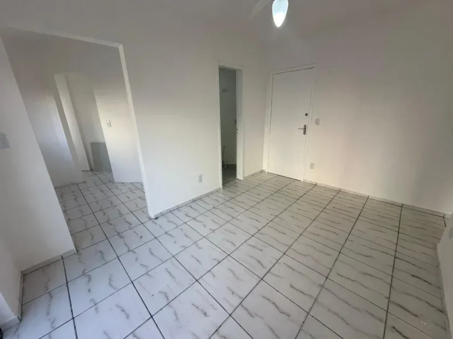 1743358564545