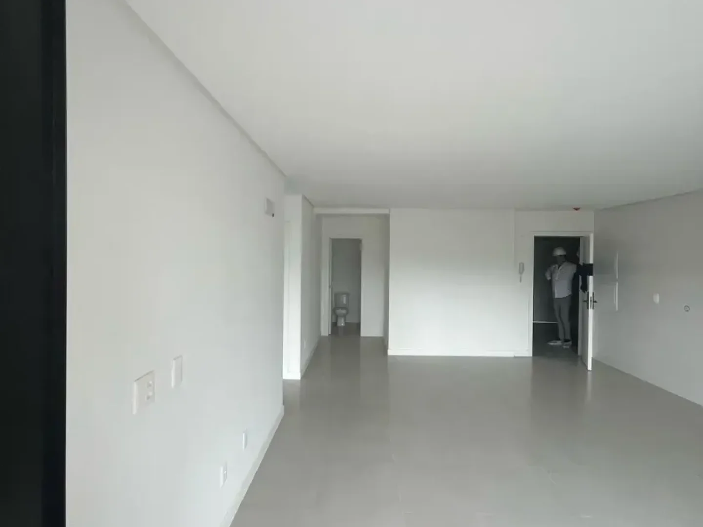 1748459028663