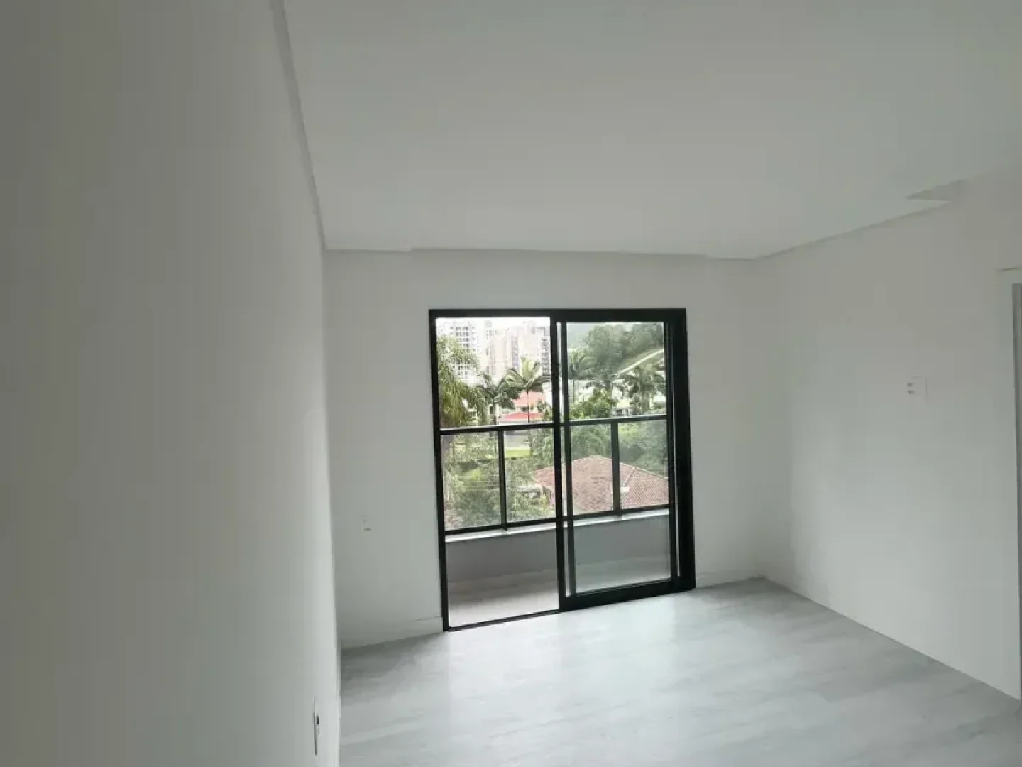 1748459029433