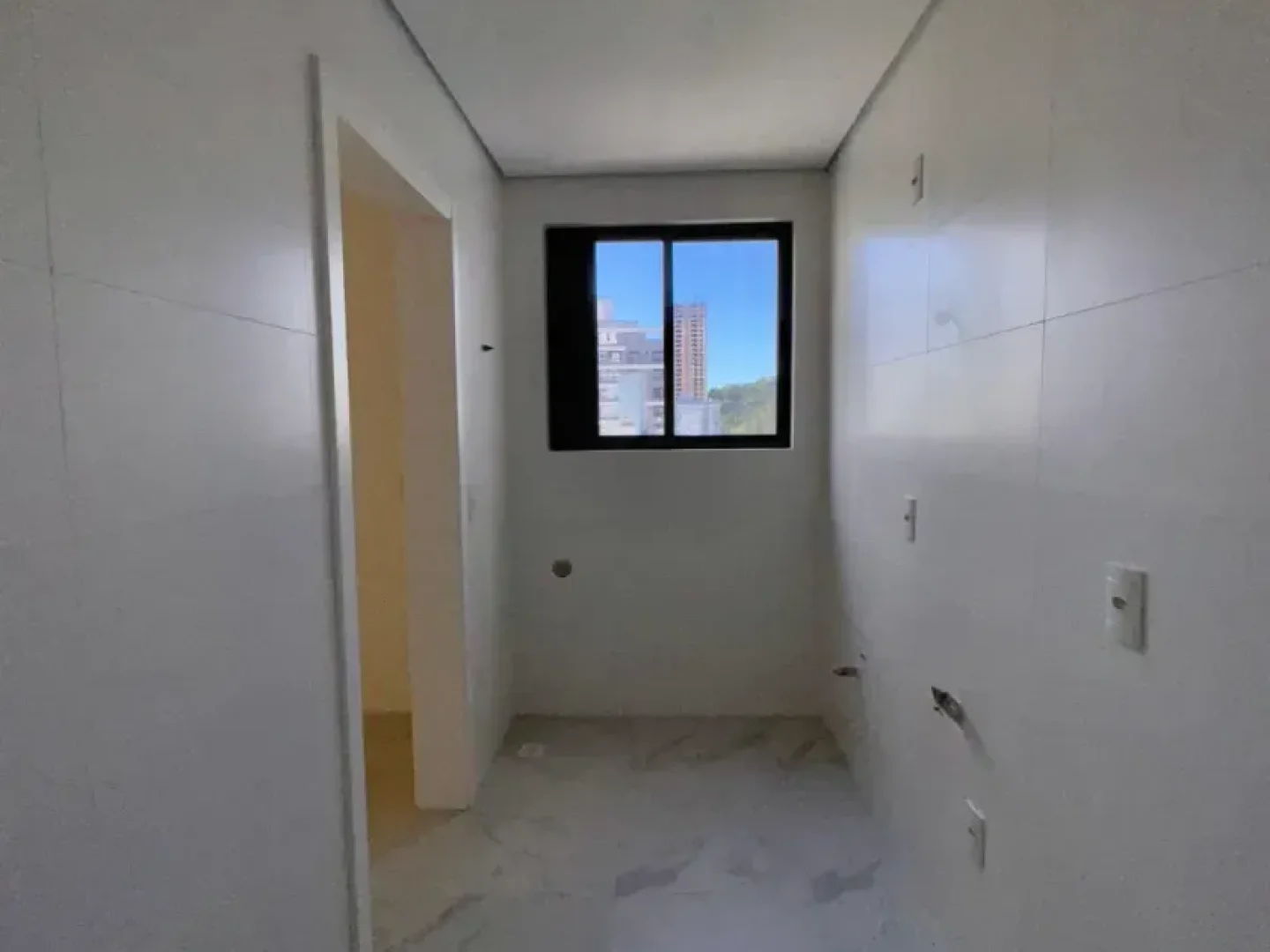 1758549031959